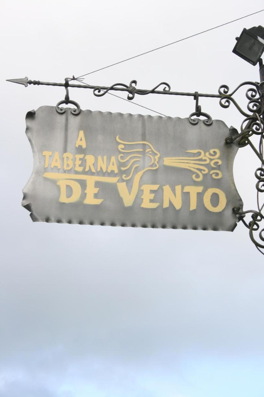 A Taberna De Vento Hotel Lalín Exterior foto
